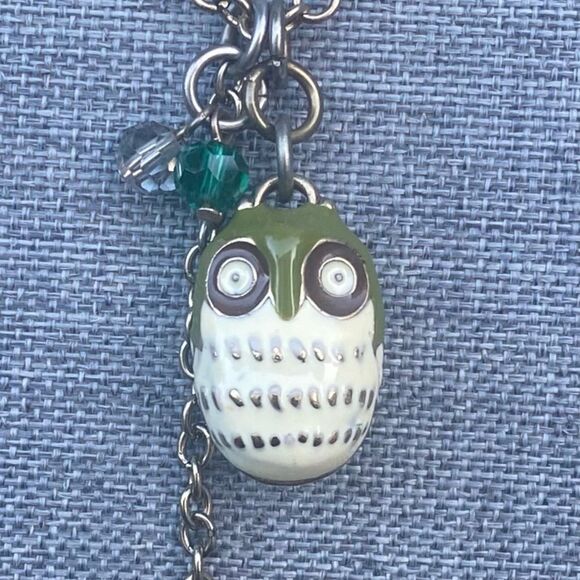 Owl Green & White Pendant Necklace with Red Dragonfly & Beaded Charms. EUC! - Picture 2 of 4